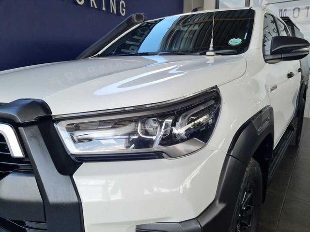 2022 Toyota Hilux 2.8 GD-6 Raised Body Legend 4x4 Double-Cab, photo 4