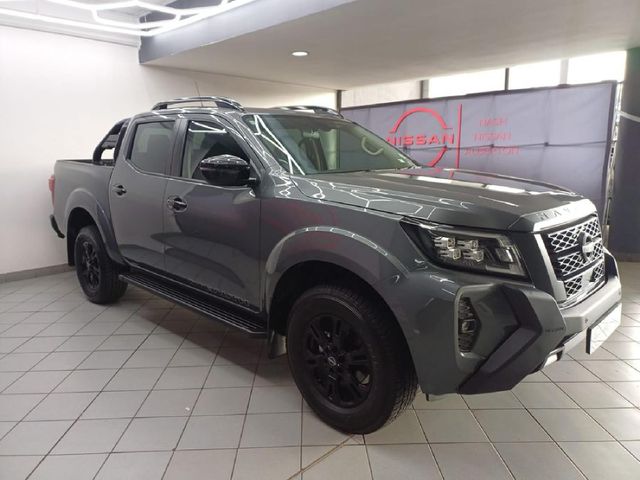 2026 Nissan Navara 2.5DDTi Stealth Auto, photo 2