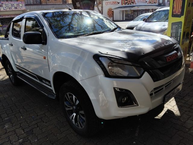 2019 Isuzu KB 250 D-Teq HO X-Rider Double-Cab