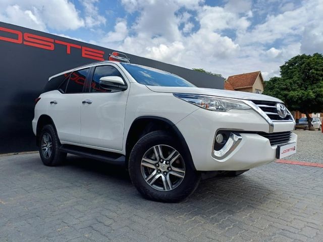 2020 Toyota Fortuner 2.4 GD-6 Raised Body