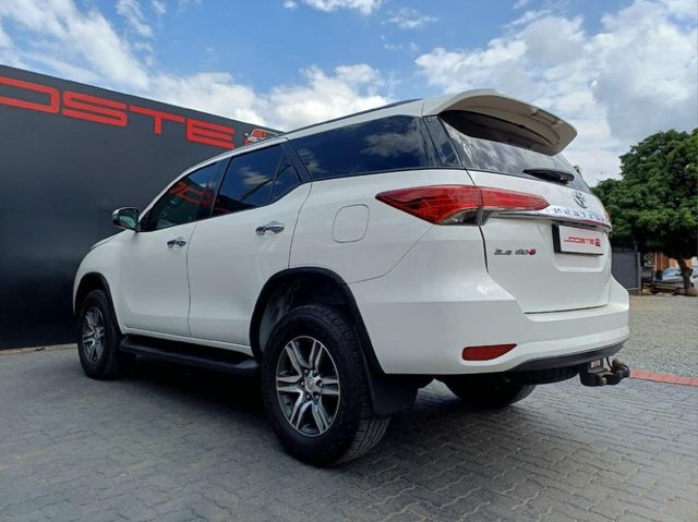 2020 Toyota Fortuner 2.4 GD-6 Raised Body, photo 5