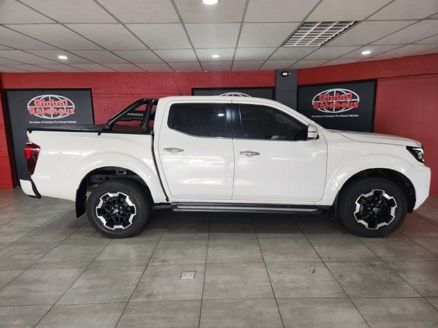 2024 Nissan Navara 2.5 DDTi LE Plus Auto Double-Cab, photo 4