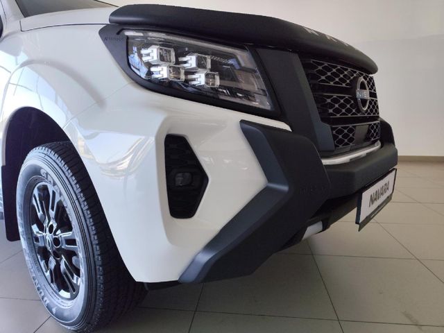 2026 Nissan Navara 2.5DDTi Stealth Auto, photo 2