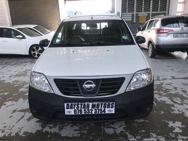 2015 Nissan NP200 1.6, photo 2