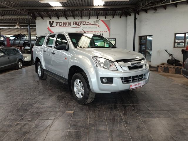 2016 Isuzu KB +canopy