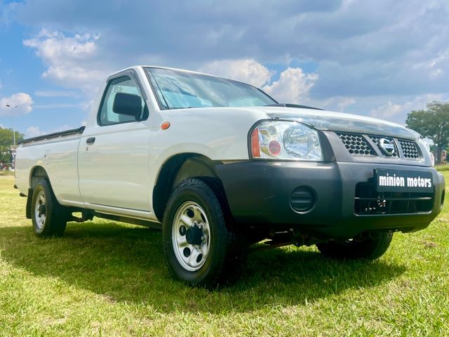 2016 Nissan NP300 2.5 TDi LWB Single-Cab