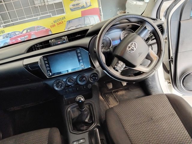 2021 Toyota Hilux 2.4 GD-6 Raider 4x4 Double-Cab, photo 5