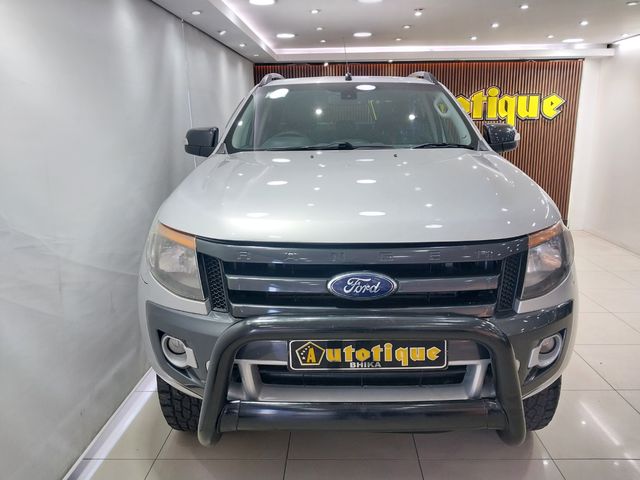 2015 Ford Ranger 3.2 TDCi Wildtrak 4x4 Auto Double-Cab, photo 3