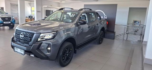 2026 Nissan Navara 2.5DDTi Stealth 4x4 Auto, photo 5