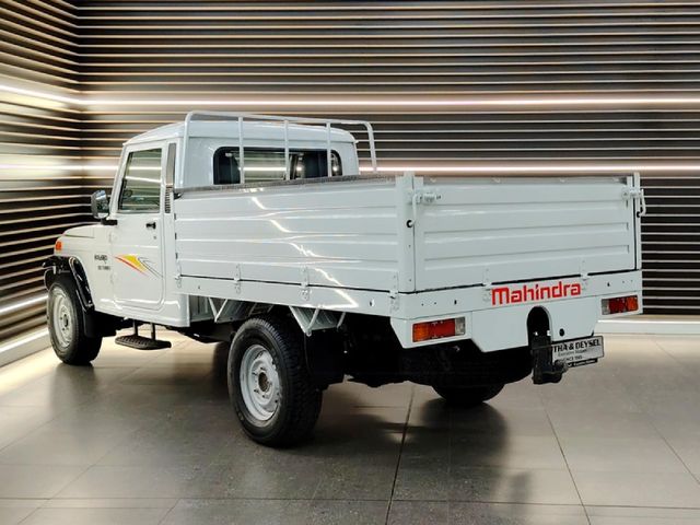 2022 Mahindra Bolero NEF Dropside, photo 3