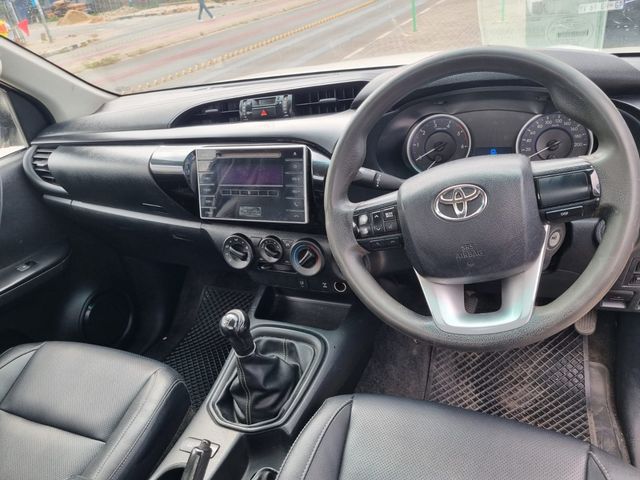 2016 Toyota Hilux 2.4 GD-6 SRX 4x4 Single-Cab, photo 4