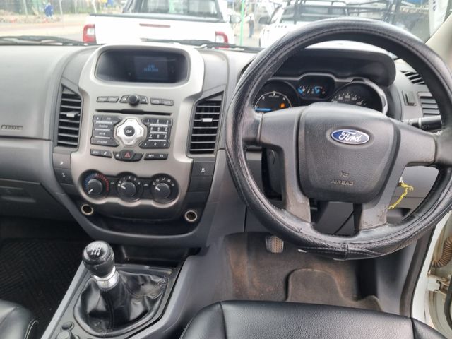2013 Ford Ranger 3.2 TDCi XLS 4x4 SuperCab, photo 5