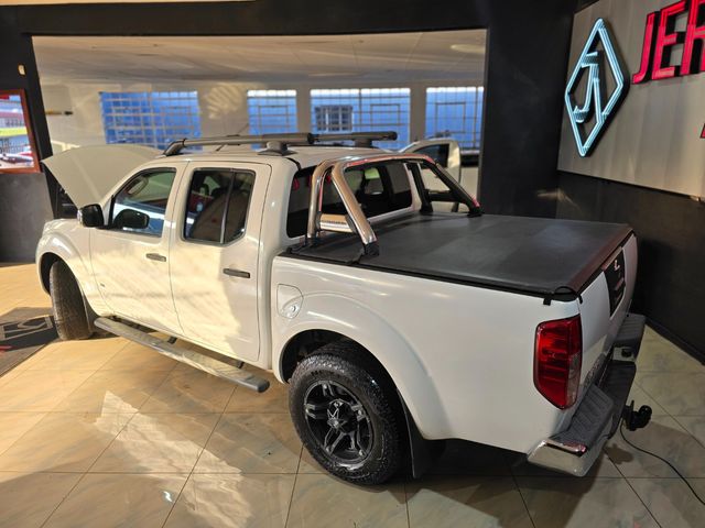 2016 Nissan Navara 3.0 dCi LE Auto 4x4 Double-Cab, photo 4