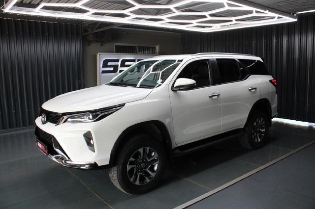 2023 Toyota Fortuner 2.4 GD-6 4x4 Auto, photo 3