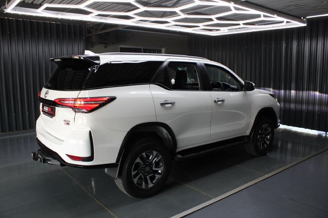 2023 Toyota Fortuner 2.4 GD-6 4x4 Auto, photo 4