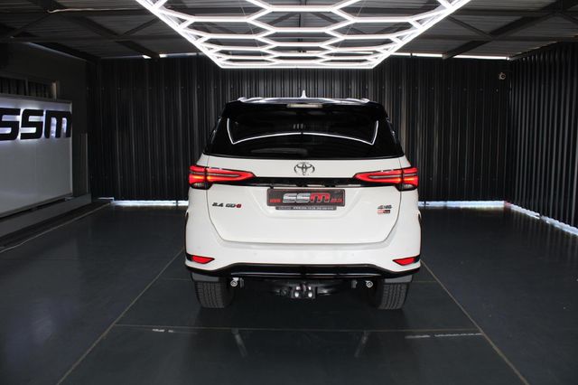 2023 Toyota Fortuner 2.4 GD-6 4x4 Auto, photo 5