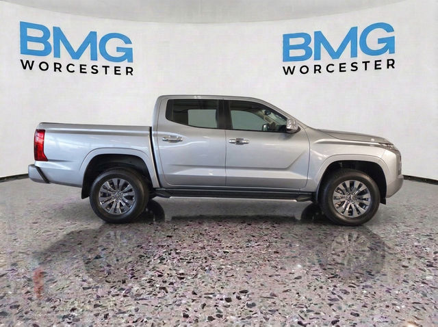 2026 Mitsubishi Triton 2.4 Di-DC GLS Double Cab Auto, photo 3