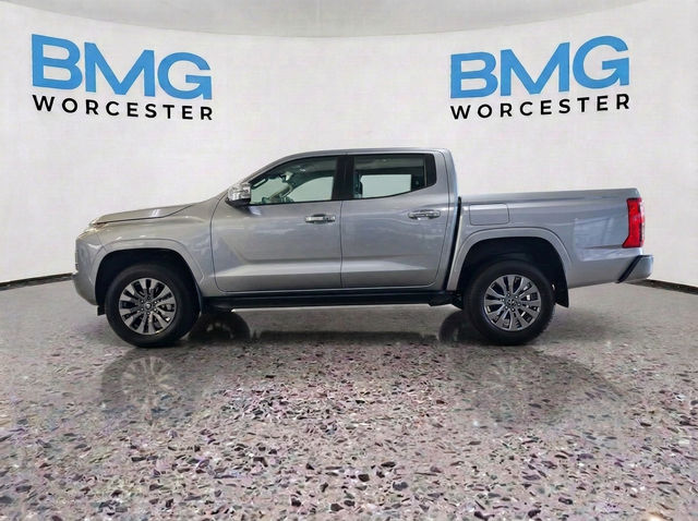 2026 Mitsubishi Triton 2.4 Di-DC GLS Double Cab Auto, photo 4