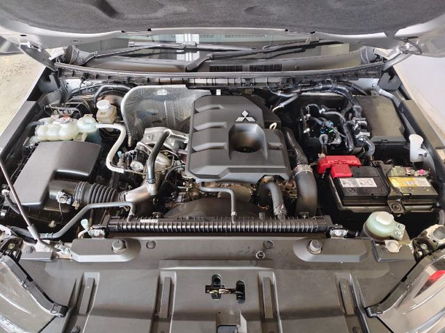 2026 Mitsubishi Triton 2.4 Di-DC GLS Double Cab Auto, photo 5