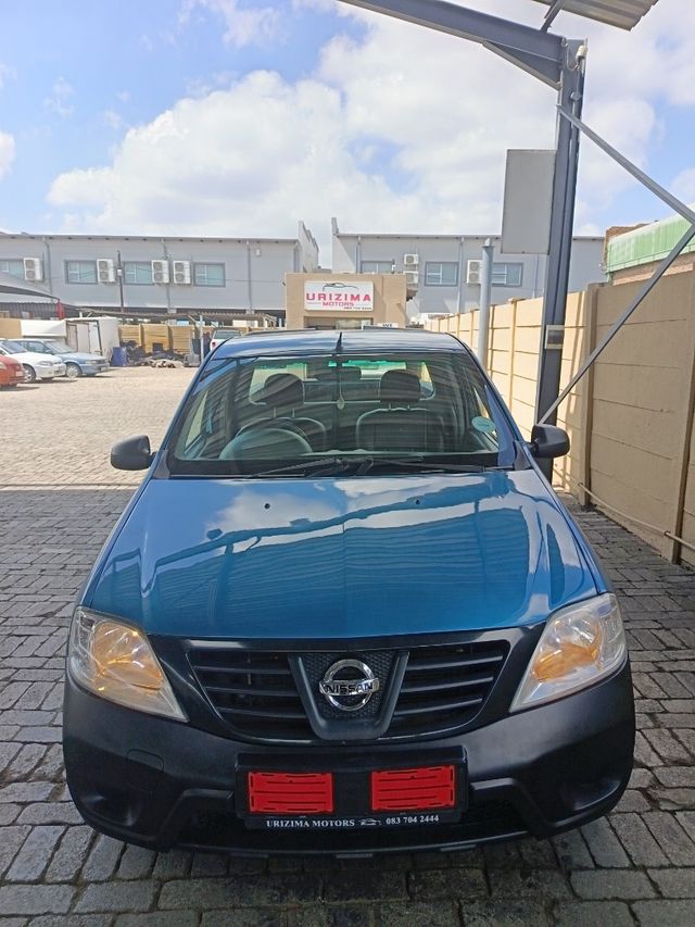 2017 Nissan NP200 1.6 ICE, photo 2