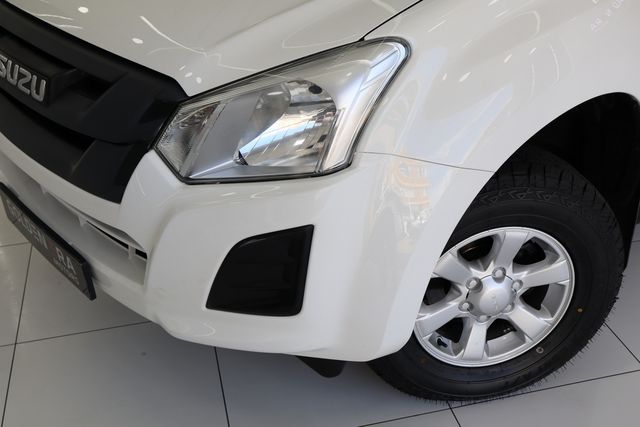 2022 Isuzu D-Max 250 HO Hi-Rider Double-Cab, photo 2