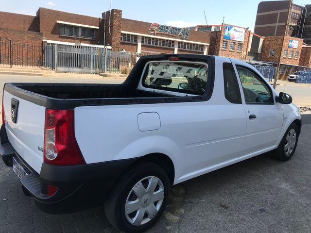 2016 Nissan NP200 1.6