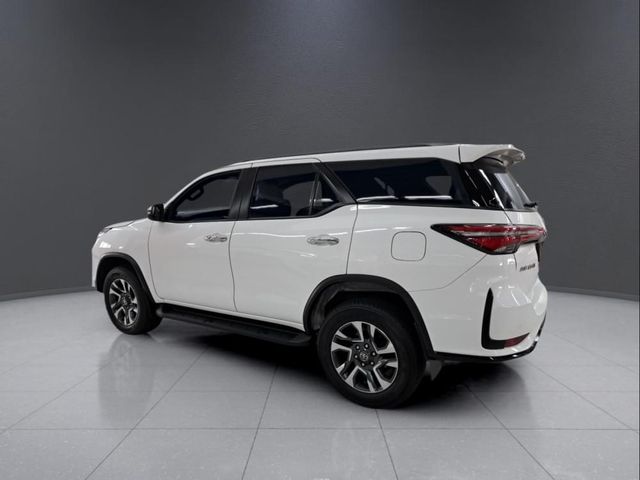 2025 Toyota Fortuner 2.8 GD-6 R/B Auto, photo 5