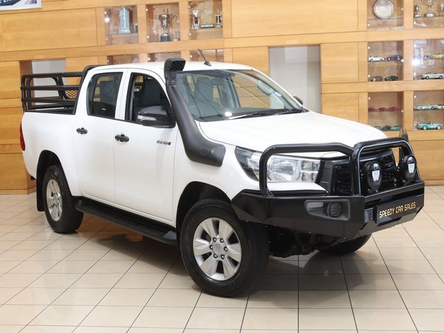 2019 Toyota Hilux 2.4 GD-6 SRX 4x4 Auto Double-Cab, photo 3