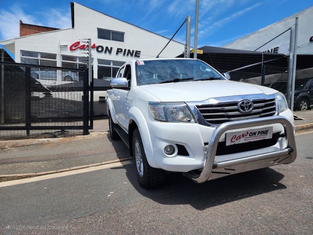 2015 Toyota Hilux 2.7 VVTi Legend 45 Raised Body Double-Cab