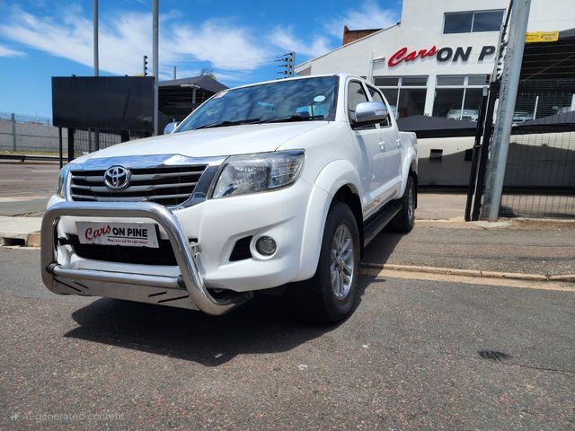 2015 Toyota Hilux 2.7 VVTi Legend 45 Raised Body Double-Cab, photo 3