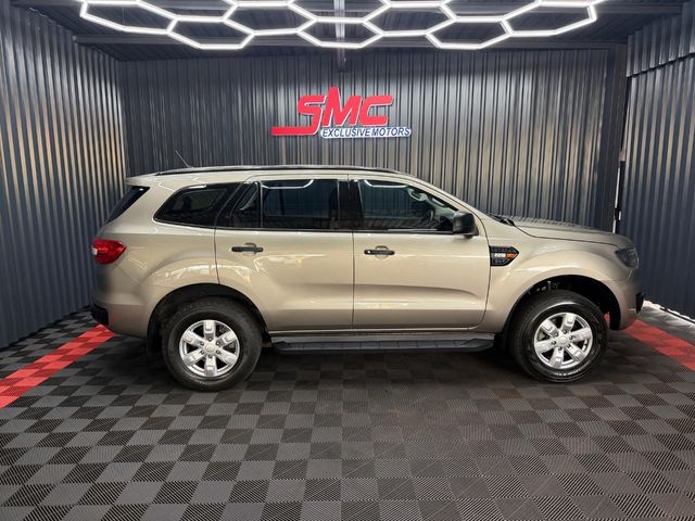 2017 Ford Everest 2.2 TDCi XLS Auto, photo 3