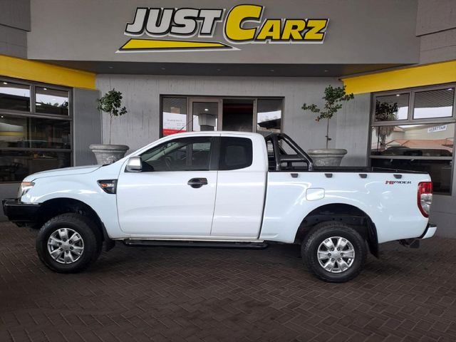 2012 Ford Ranger 3.2 TDCi XLS 4x4 Auto SuperCab, photo 4