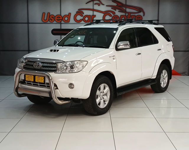2011 Toyota Fortuner 3.0 D-4D Raised Body