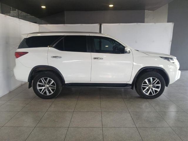 2019 Toyota Fortuner 2.8 GD-6 Raised Body Auto, photo 4