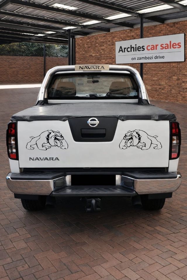 2010 Nissan Navara 2.5 dCi Double-Cab, photo 3