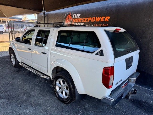 2006 Nissan Navara 4.0 V6 Auto Double-Cab, photo 3