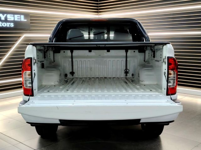 2023 Nissan Navara 2.5 DDTi SE Plus Auto Double-Cab, photo 5