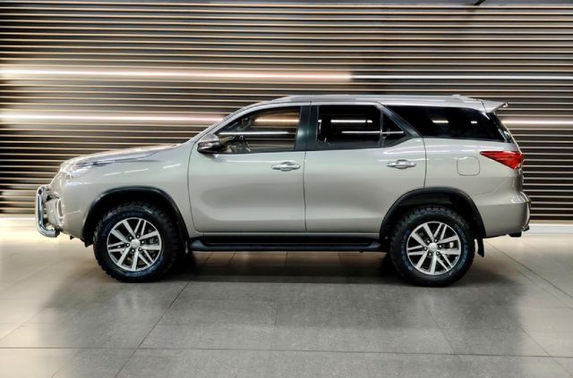 2018 Toyota Fortuner 2.8 GD-6 Raised Body Auto, photo 2