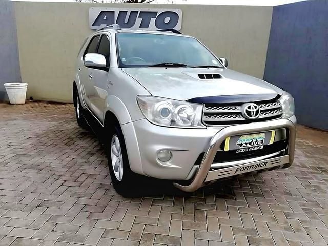 2010 Toyota Fortuner 3.0 D-4D Raised Body
