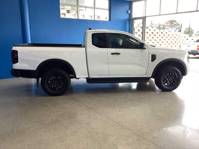 2026 Ford Ranger 2.0D Sit Xl Auto Super-Cab, photo 3