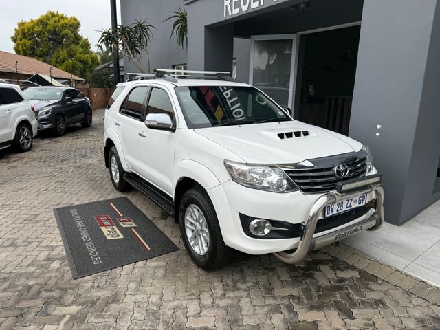 2015 Toyota Fortuner 2.5 D-4D Raised Body
