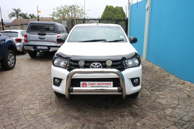 2023 Toyota Hilux 2.4 GD S Single-Cab, photo 2