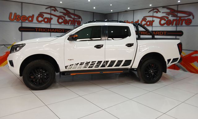 2019 Nissan Navara 2.3D Stealth 4x4 Auto Double-Cab, photo 2