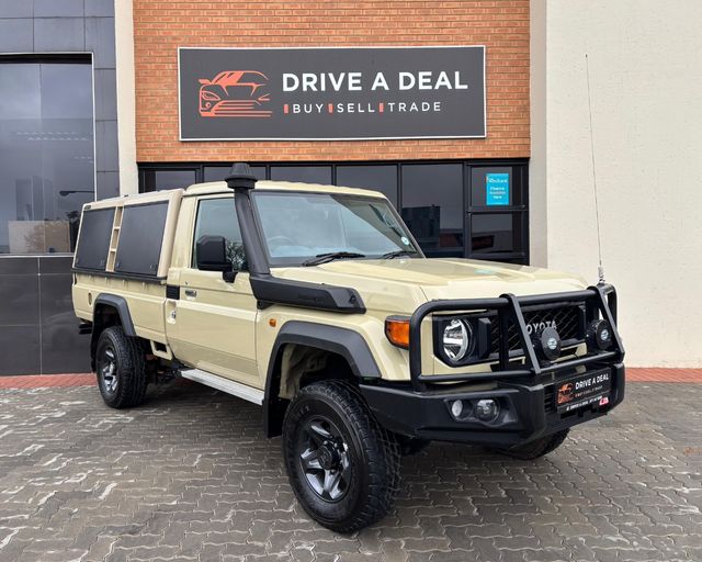 2025 Toyota Land Cruiser 79 4.5 4D LX V Single-Cab