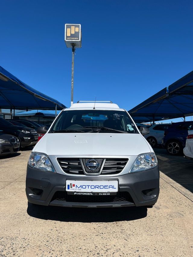2024 Nissan NP200 1.6 A/C Safety Pack, photo 4