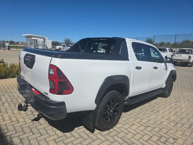 2025 Toyota Hilux 2.8 GD-6 RB Legend RS 4x4 Double-Cab Auto (mhev), photo 2