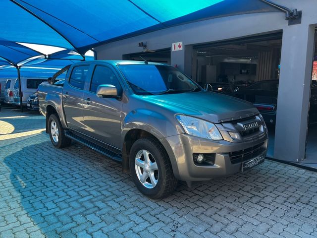 2014 Isuzu KB 250 D-Teq LE Double-Cab