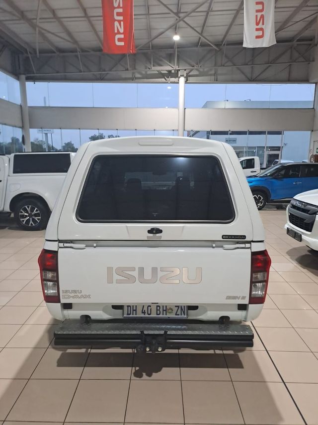 2025 Isuzu D-Max 250C Single-Cab, photo 2