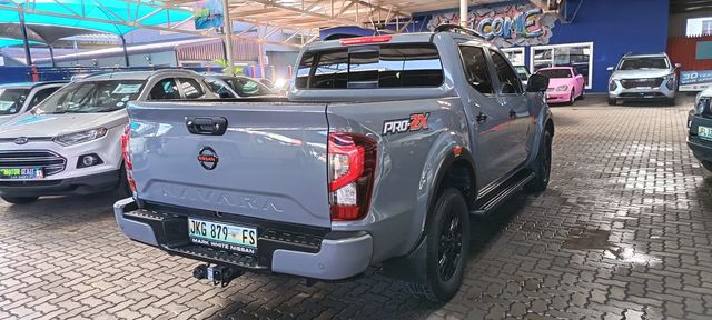 2022 Nissan Navara 2.5 DDTi PRO-2X Auto Double-Cab, photo 4