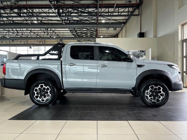 2026 JAC T9 2.0 CTI Super Lux Auto Double-Cab, photo 4